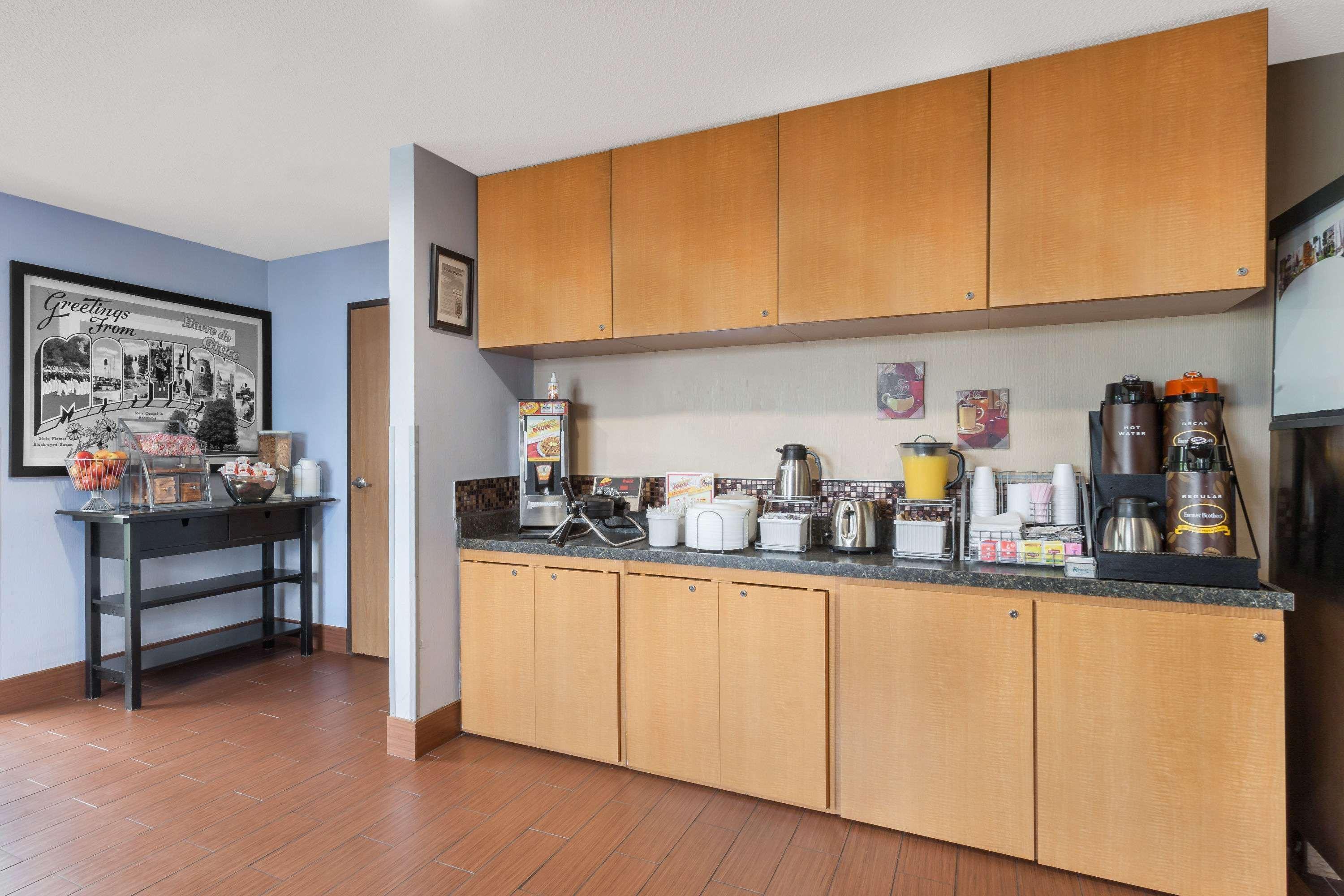 Super 8 By Wyndham Havre De Grace Aberdeen Area Екстериор снимка